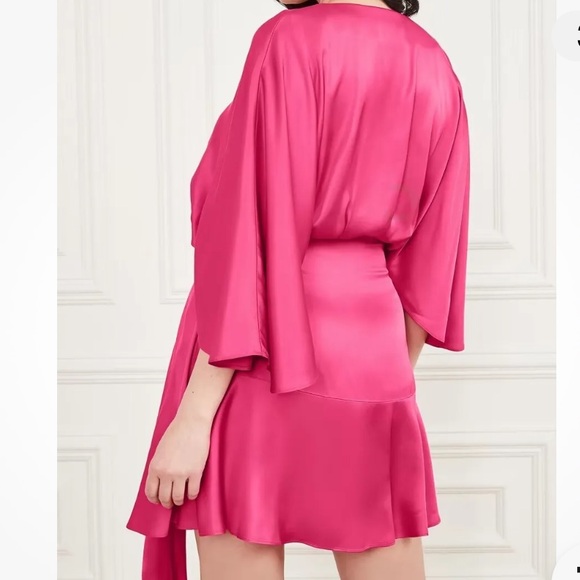 MARCIANO Guess AMERA WRAP DRESS SOLID JEALOUS PINK NWT Size 4 - Picture 2 of 11